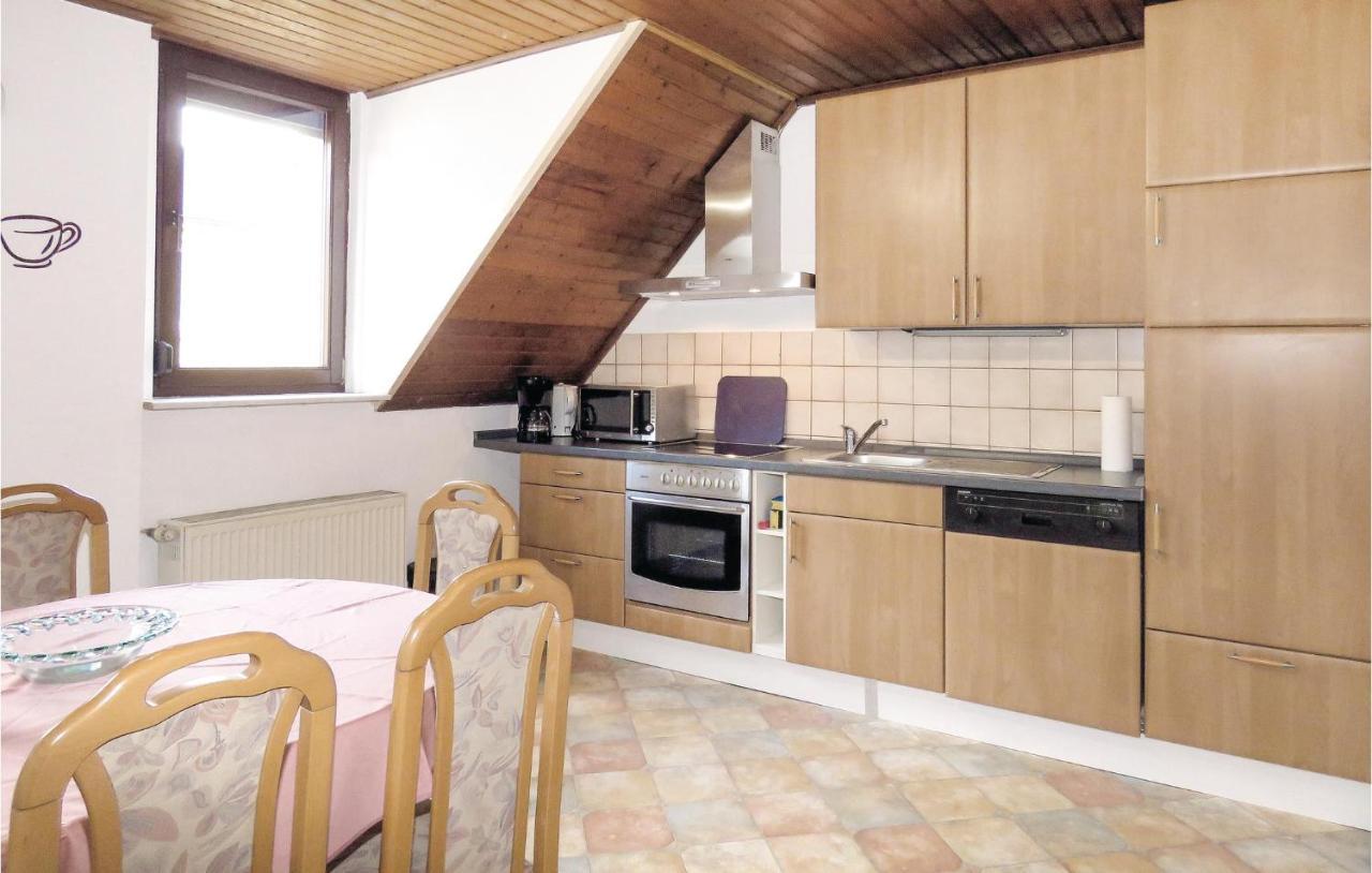 Gorgeous Apartment In Lahnstein With Kitchen Exterior foto